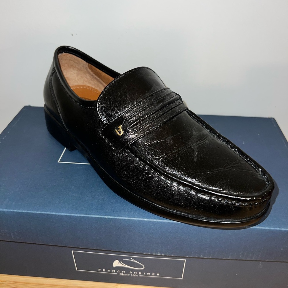 LIKE NEW-Black Leather Men's Loafers